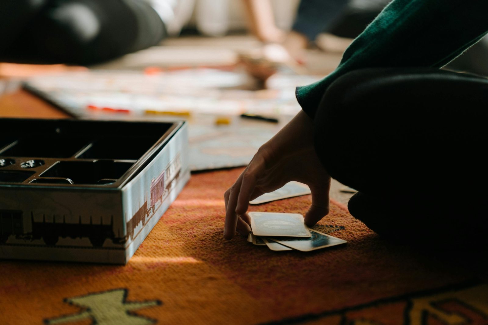 Der ultimative Guide für den perfekten Familien-Spieleabend (ganz ohne Streit)