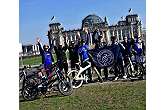 Fussball Fahrradtour für Kinder durch Berlin