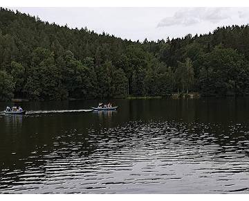 Kanuwandern auf dem Regen - naturnahes Ferienlager für sportliche Jugendliche