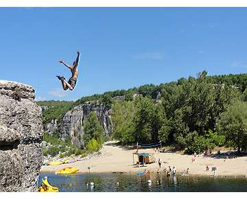 Feriencamp Frankreich: Kanu- und Klettercamp in Frankreich