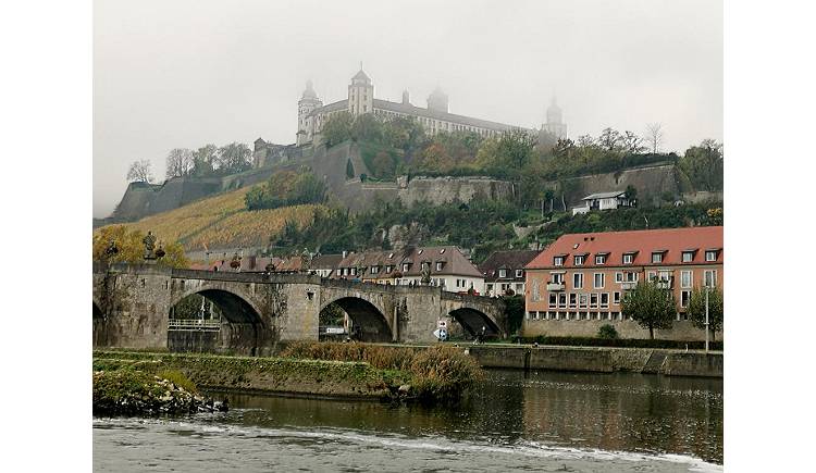 Krimi-Trail Würzburg: interaktive Krimi-Tour für Spürnasen ab 12 Jahren