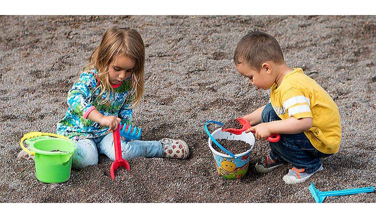 Abenteuer Spielplatz: Wie Sicherheitskleidung Verletzungen vorbeugt