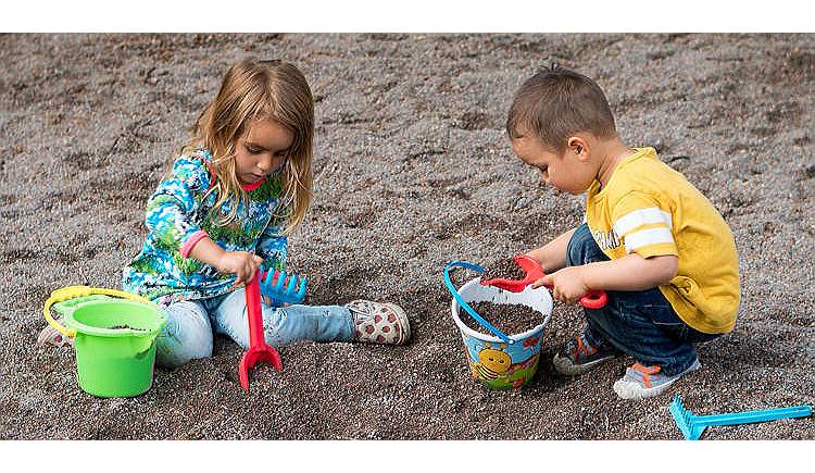 Abenteuer Spielplatz: Wie Sicherheitskleidung Verletzungen vorbeugt