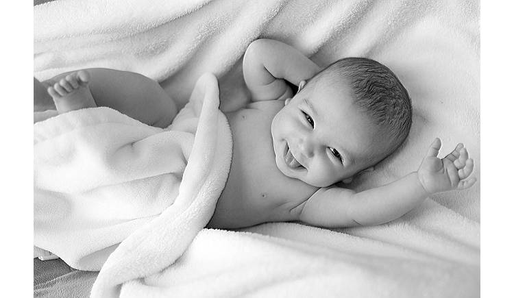 An alle frischgebackenen Eltern, Omas, Opas, Tanten und Onkel!